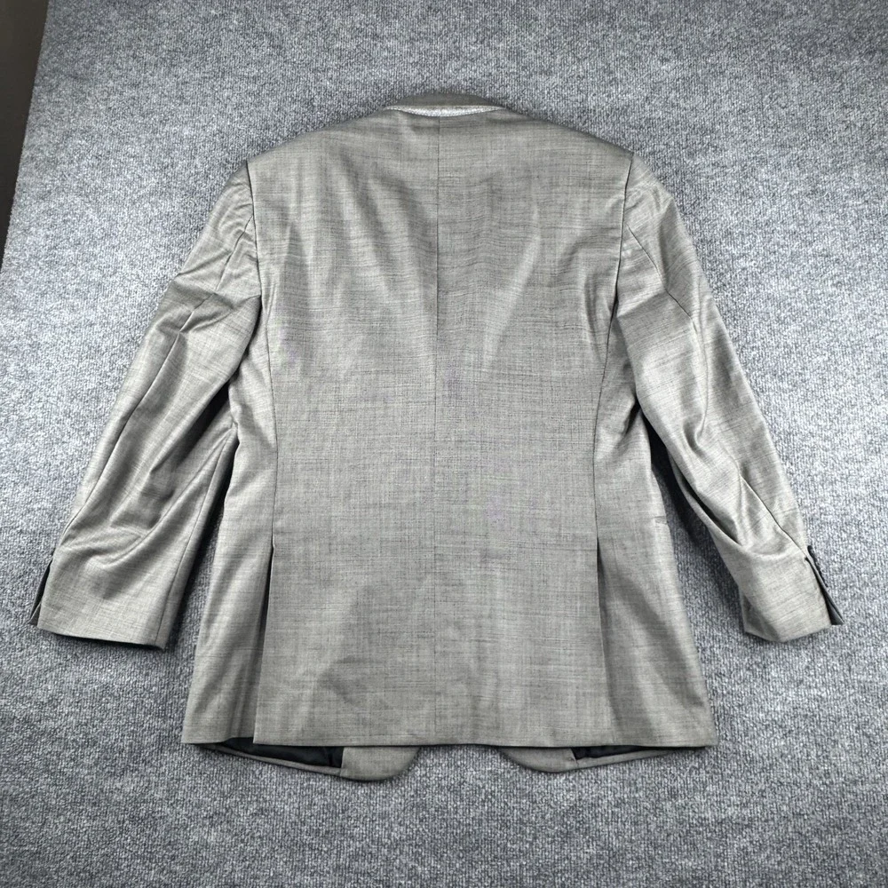 Jos A Bank Gordon Blazer Mens 41R Gray Traveler Windowpane‎ Wool Sport Coat